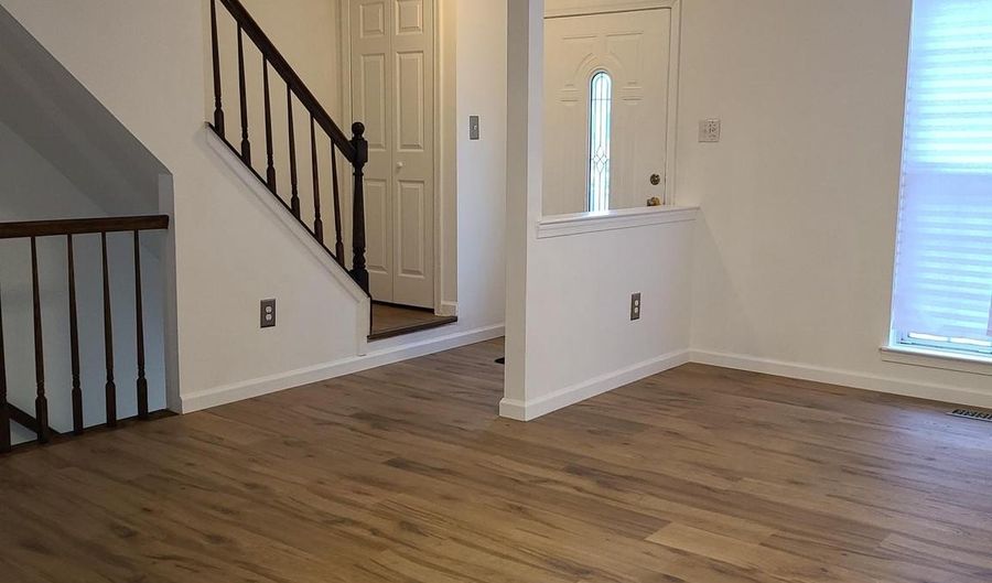 2224 PRINCE OF WALES Ct, Bowie, MD 20716 - 3 Beds, 2 Bath