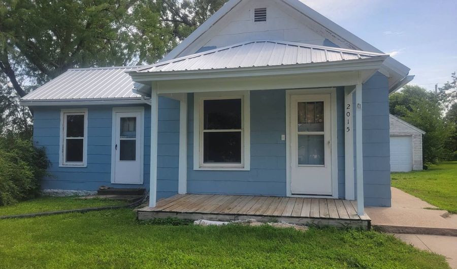 2015 L St, Auburn, NE 68305 - 1 Beds, 1 Bath