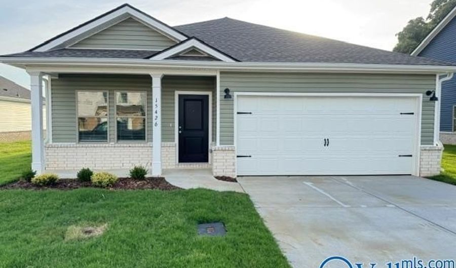 15426 Grayson Cir, Athens, AL 35611 - 3 Beds, 2 Bath