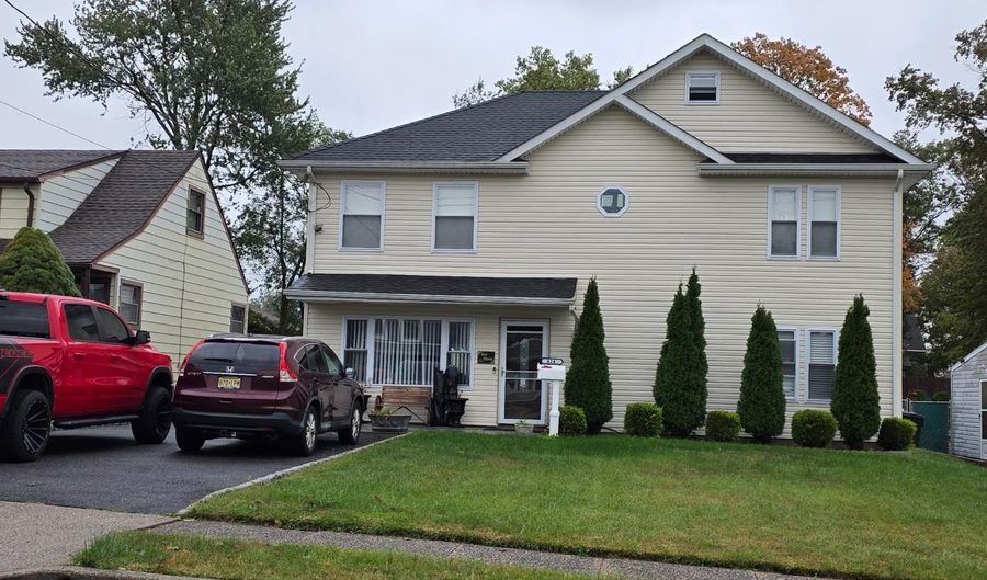 424 Remsen Ave, Avenel, NJ 07001 - 5 Beds, 2 Bath