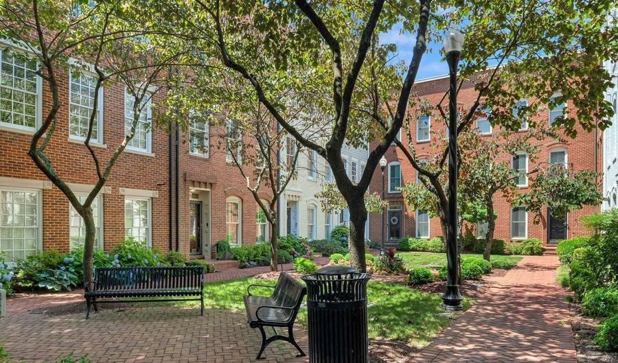 1818 POTOMAC GREENS Dr, Alexandria, VA 22314 - 3 Beds, 4 Bath