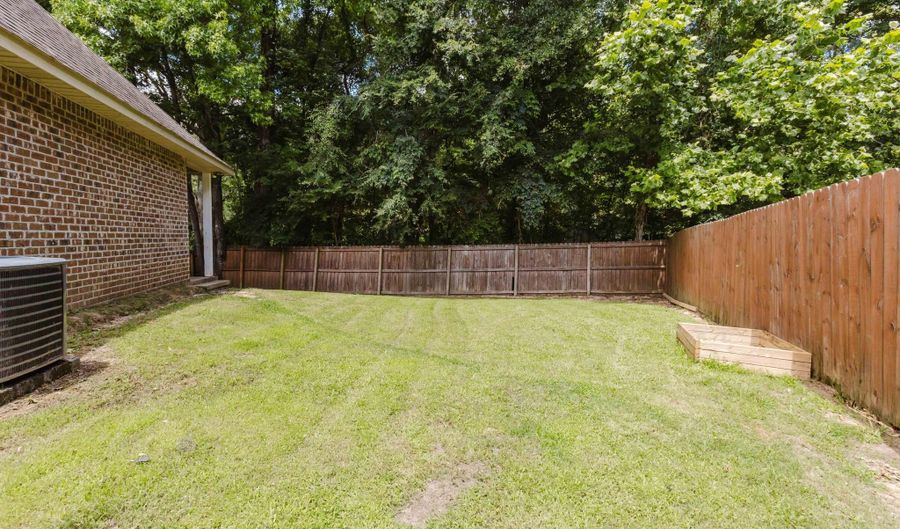 212 Bream Pond Ln, Brandon, MS 39047 - 3 Beds, 2 Bath