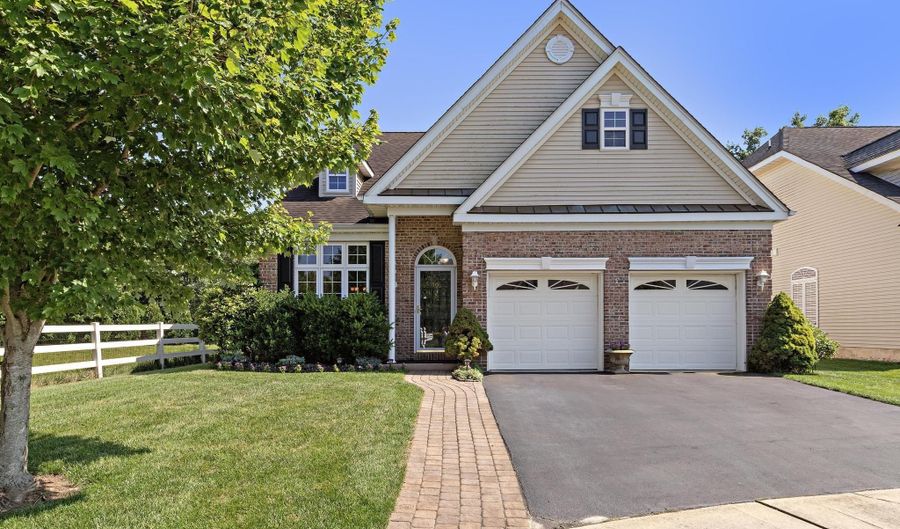 11 Salem Ct, Barnegat, NJ 08005 - 3 Beds, 3 Bath