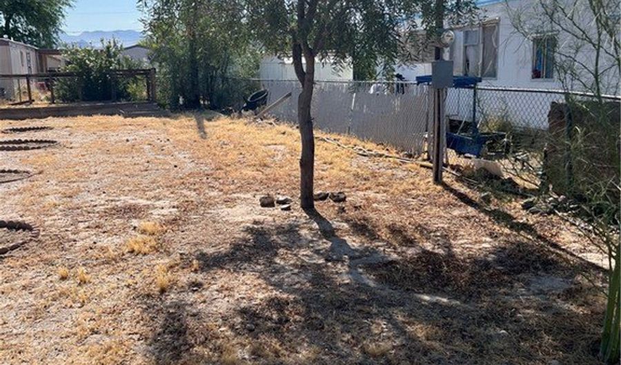 2040 Swan Cv N, Bullhead City, AZ 86442 - 1 Beds, 1 Bath