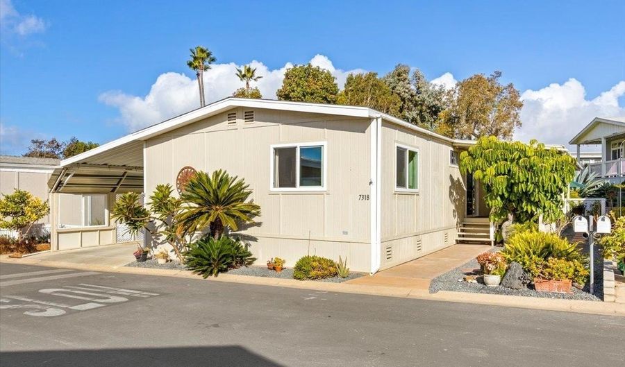 7318 San Luis St, Carlsbad, CA 92011 - 2 Beds, 2 Bath