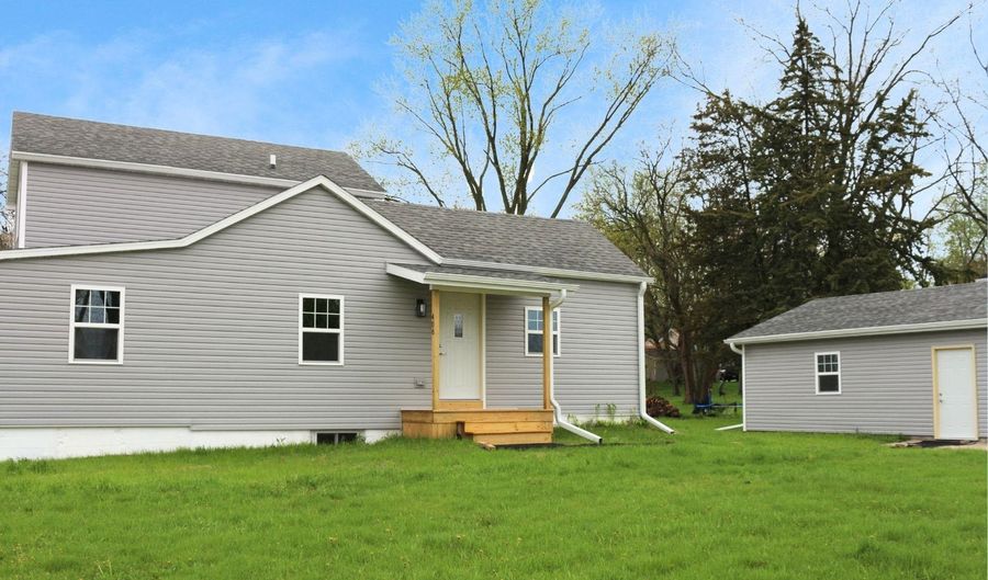 406 W Whitewater St, Whitewater, WI 53190 - 4 Beds, 2 Bath