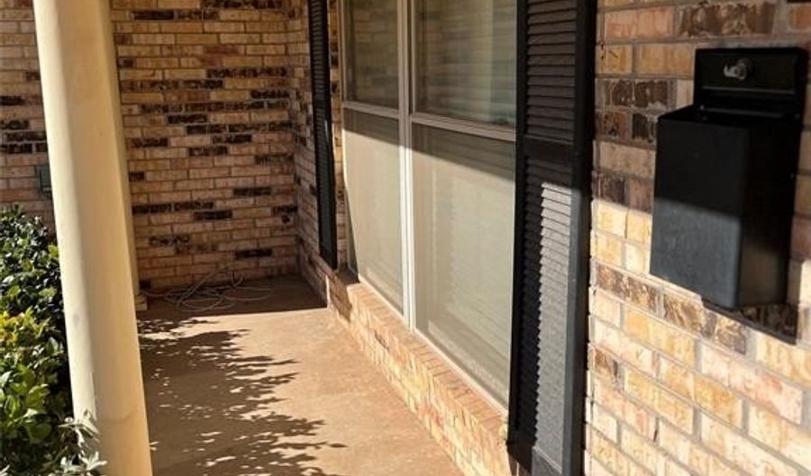 3218 Santa Monica, Abilene, TX 79605 - 5 Beds, 2 Bath