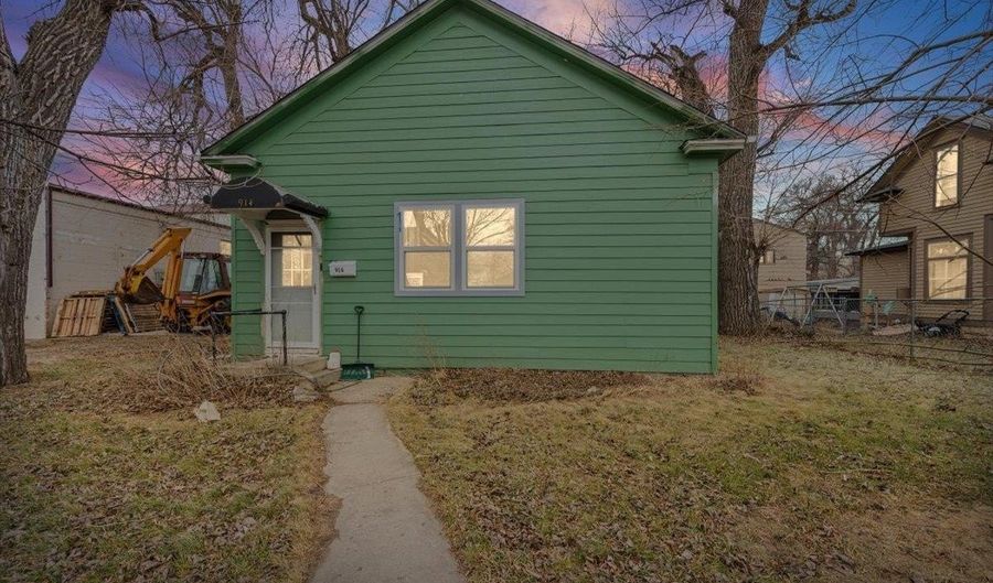 914 State St, Belle Fourche, SD 57717 - 2 Beds, 1 Bath