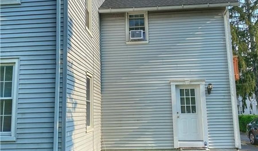2 Gregory Blvd 2, Norwalk, CT 06855 - 1 Beds, 1 Bath