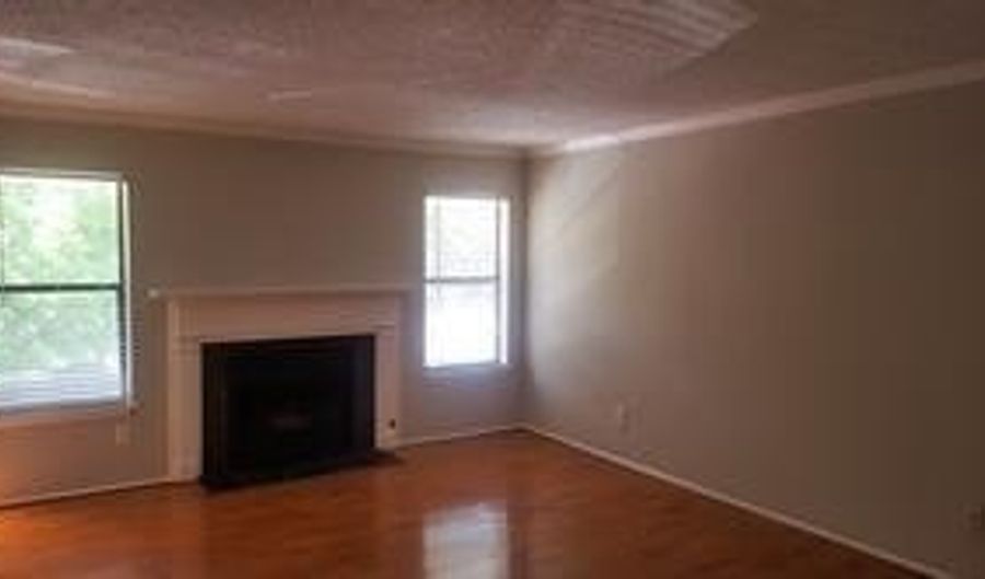 2520 Huntingdon Chase, Atlanta, GA 30350 - 2 Beds, 2 Bath