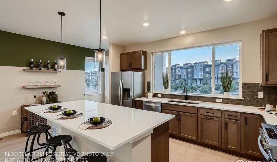 16639 Promenade Ln, Broomfield, CO 80023 - 4 Beds, 4 Bath
