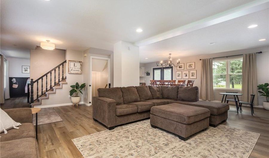 1921 Sherman Dr NW, Alexandria, MN 56308 - 4 Beds, 4 Bath