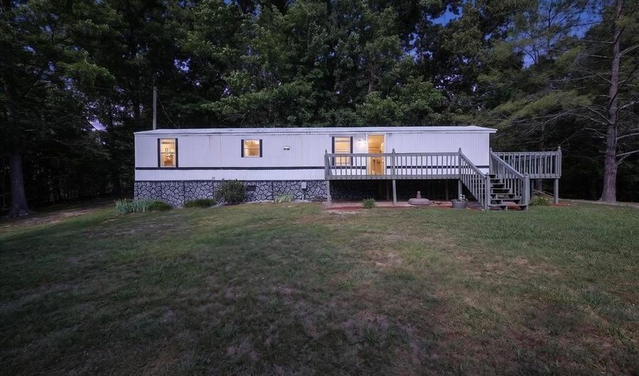 19004 Cleveland Rd, Abingdon, VA 24211 - 2 Beds, 2 Bath