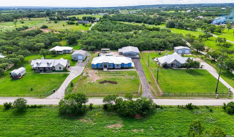 731 County Road 356, Adkins, TX 78101 - 3 Beds, 4 Bath