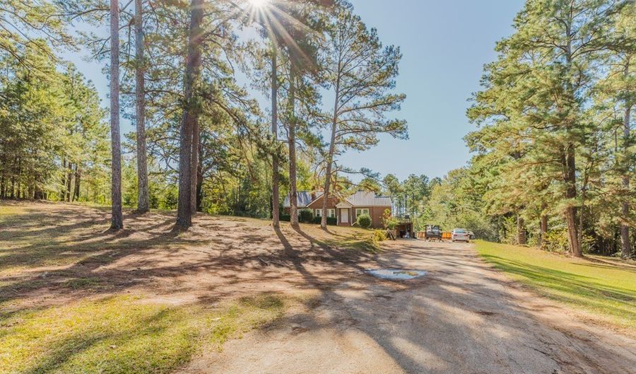 400 Ga Hwy 27 E, Americus, GA 31709 - 2 Beds, 2 Bath