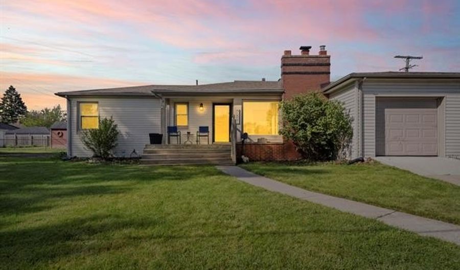 14741 Dasher Ave, Allen Park, MI 48101 - 3 Beds, 2 Bath