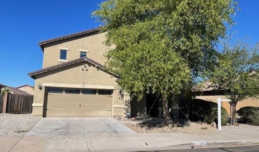 7090 S 252ND Dr, Buckeye, AZ 85326 - 3 Beds, 3 Bath
