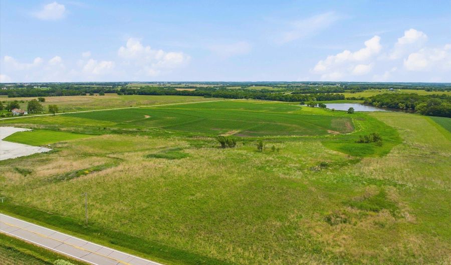 E 900 Road, Baldwin City, KS 66006 - 0 Beds, 0 Bath