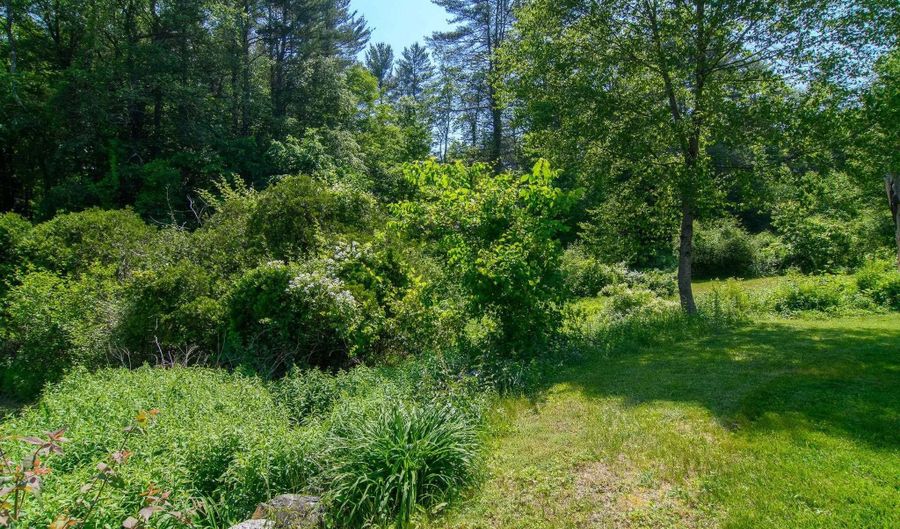 672 E Orchard St, Brattleboro, VT 05301 - 3 Beds, 3 Bath