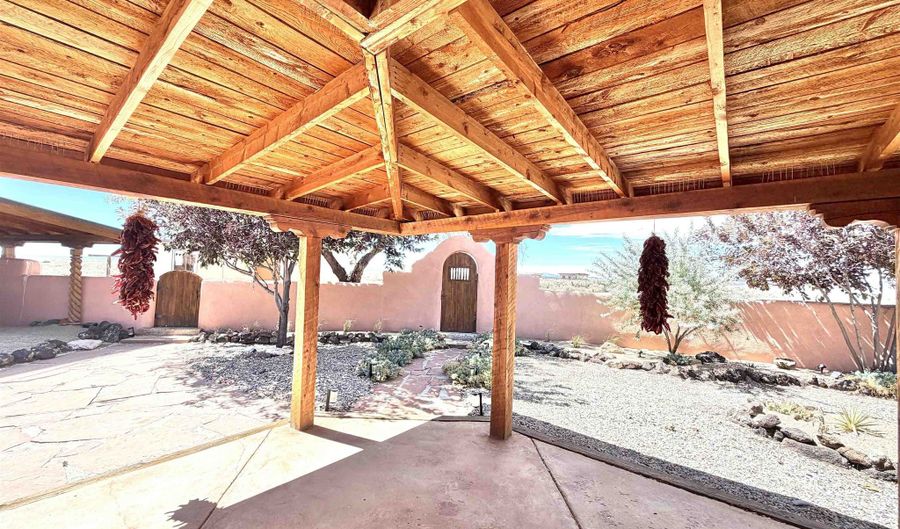 30 Cielo Grande Rd, Carson, NM 87577 - 3 Beds, 1 Bath