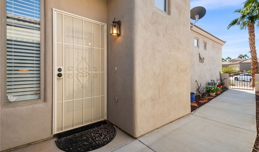 1032 Desert Nights Ln, Bullhead City, AZ 86429 - 2 Beds, 2 Bath