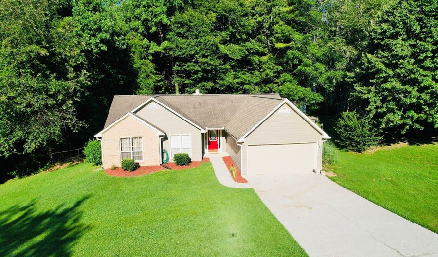 1450 Millhaven Dr, Auburn, GA 30011 - 3 Beds, 2 Bath