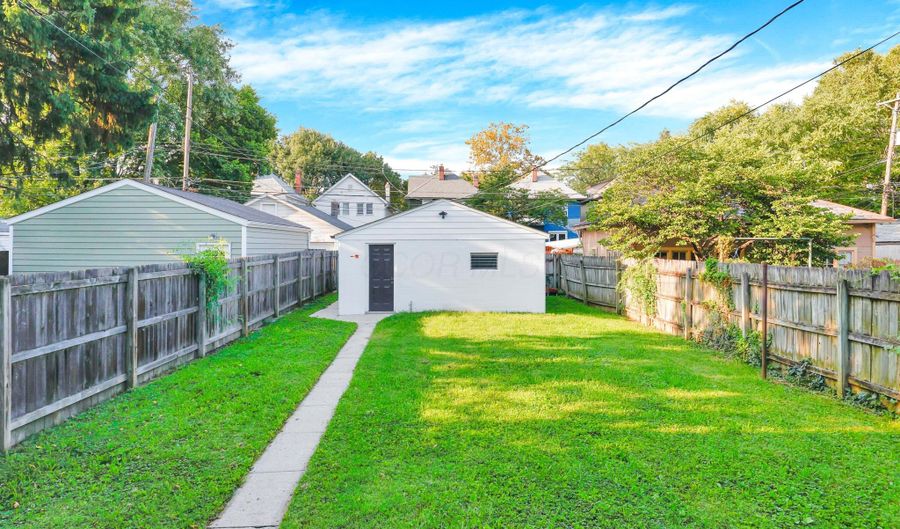 228 E Gates St, Columbus, OH 43206 - 3 Beds, 3 Bath