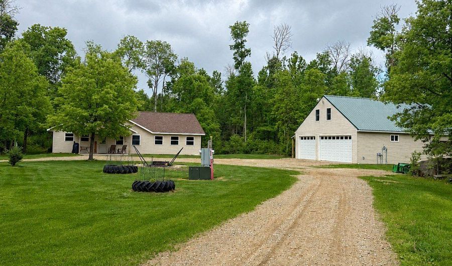 28939 Green Tree Ln, Akeley, MN 56433 - 3 Beds, 2 Bath
