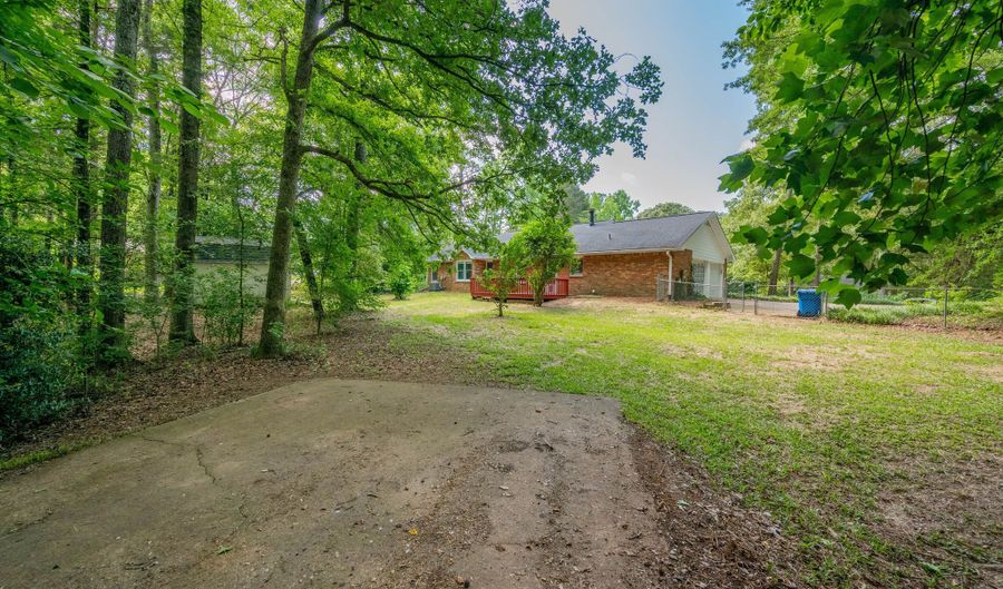 299 Fieldview, Auburn, GA 30011 - 3 Beds, 2 Bath
