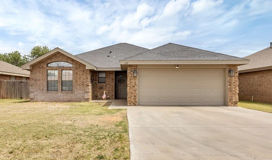 710 NW 8th Pl, Andrews, TX 79714 - 3 Beds, 2 Bath