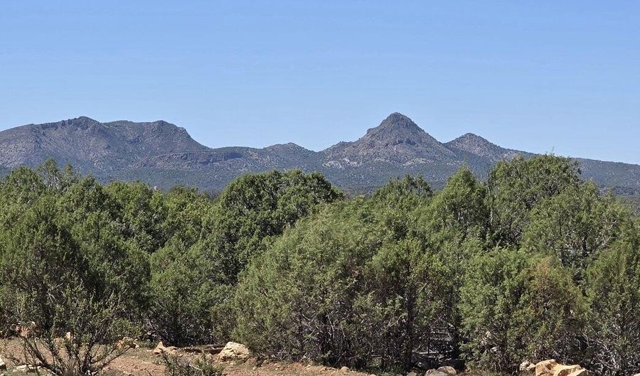 912 Westwood Rnch, Ash Fork, AZ 86320 - 0 Beds, 0 Bath