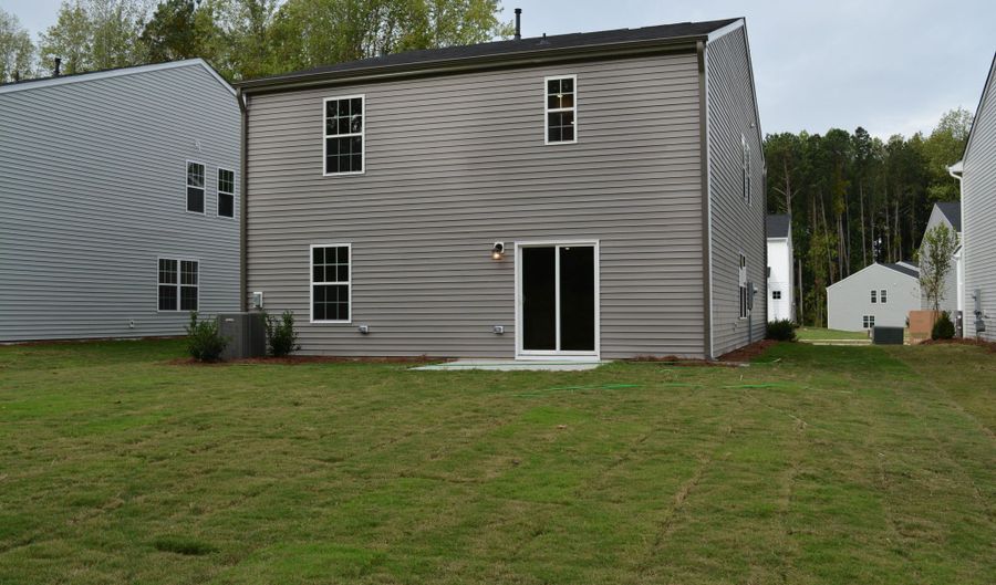 844 Bellewood Gardens Dr, Angier, NC 27592 - 5 Beds, 3 Bath