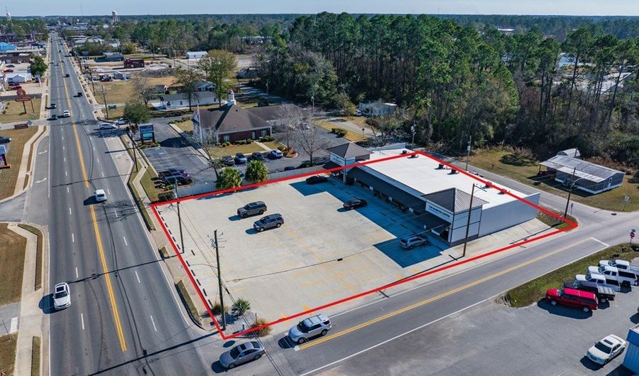 719 W Parker St, Baxley, GA 31513 - 0 Beds, 0 Bath