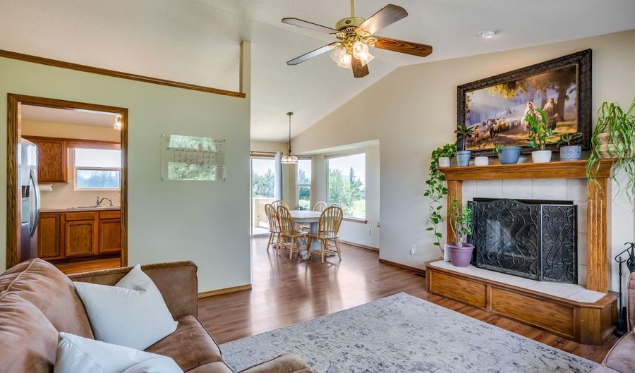 1711 N Sugarberry Ct, Andover, KS 67002 - 5 Beds, 3 Bath