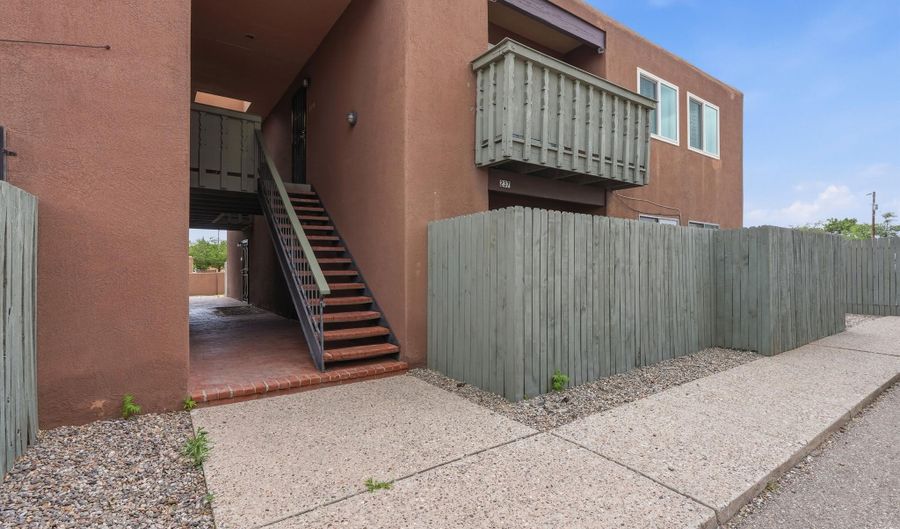 259 La Vida Nueva Del Oeste SW, Albuquerque, NM 87105 - 2 Beds, 1 Bath