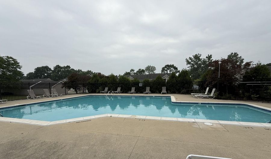 1407 Millbrook Trl, Ann Arbor, MI 48108 - 2 Beds, 2 Bath