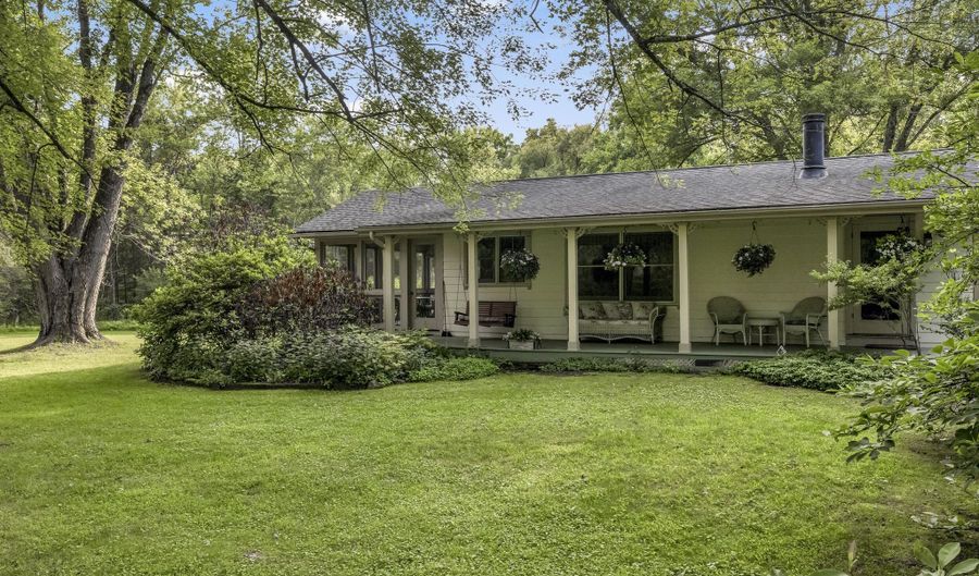 214 Whitfield Rd, Accord, NY 12404 - 3 Beds, 2 Bath
