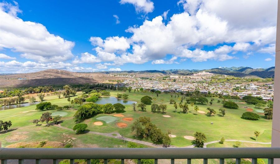 3054 Ala Poha Pl 2011, Honolulu, HI 96818 - 3 Beds, 2 Bath