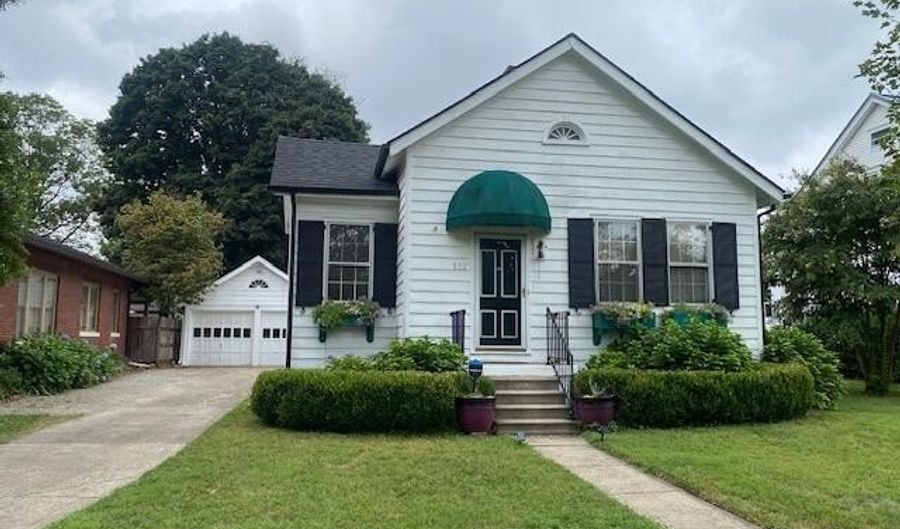 522 N Fourth St, Bardstown, KY 40004 - 3 Beds, 2 Bath