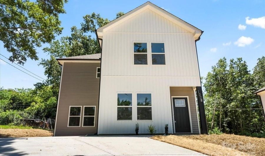 100 Boyette Dr B, Albemarle, NC 28001 - 4 Beds, 4 Bath