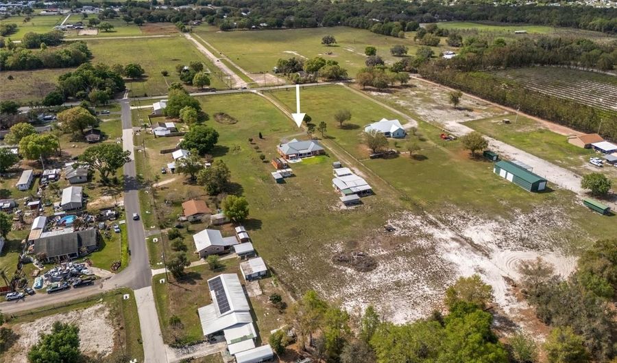 408 OLD BARTOW LAKE WALES Rd, Bartow, FL 33830 - 3 Beds, 3 Bath