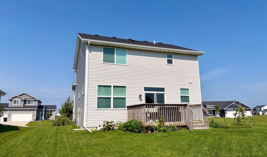 2419 NW Applewood St, Ankeny, IA 50023 - 3 Beds, 3 Bath