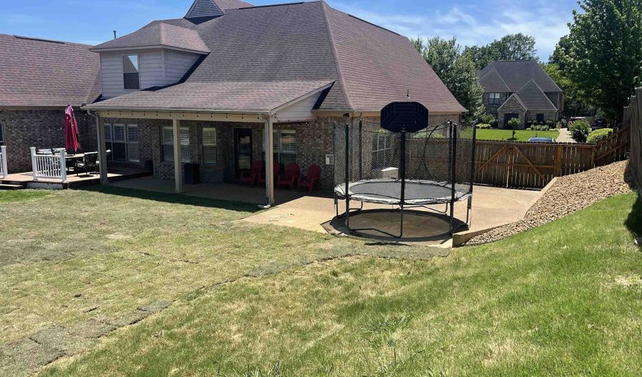 6450 WELLS Grv, Bartlett, TN 38135 - 4 Beds, 3 Bath