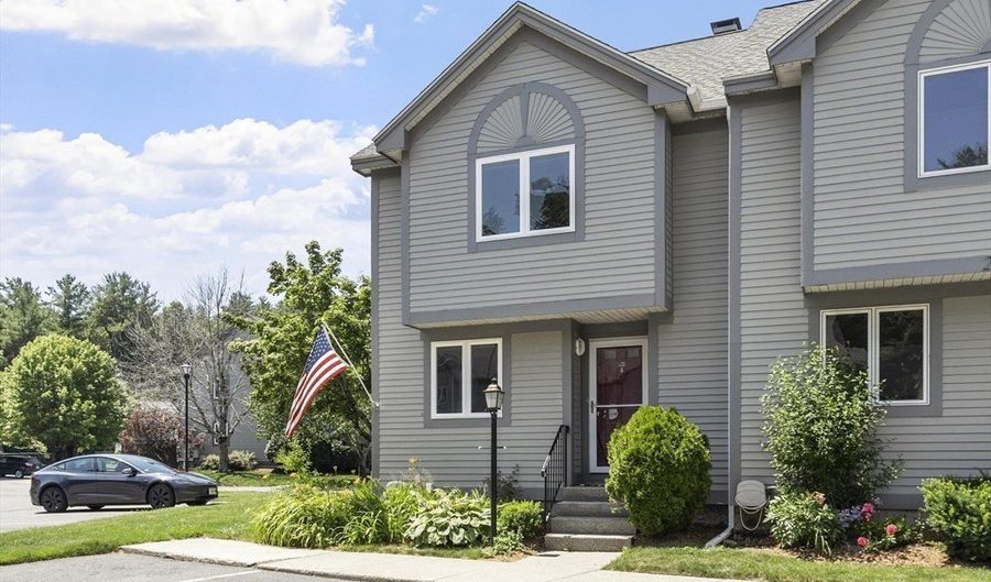 55 Littleton Rd 23A, Ayer, MA 01432 - 2 Beds, 2 Bath