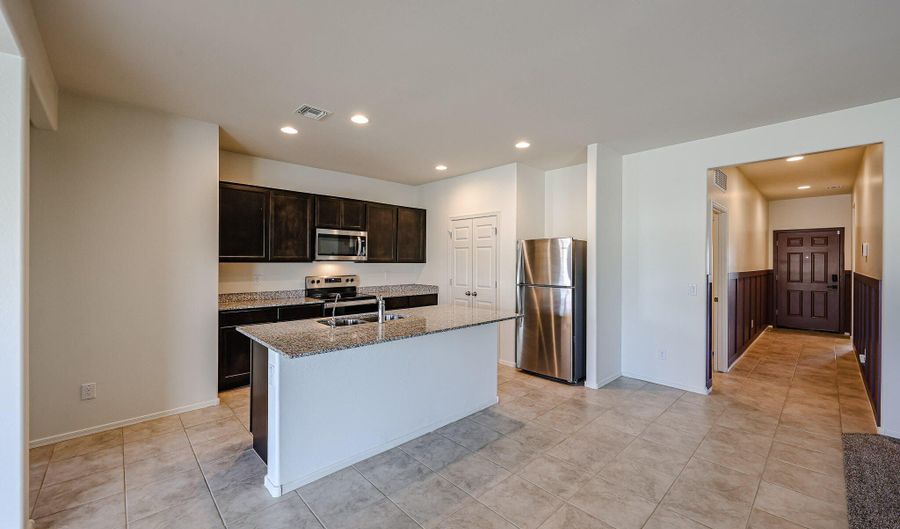 24388 W VERLEA Dr, Buckeye, AZ 85326 - 3 Beds, 2 Bath