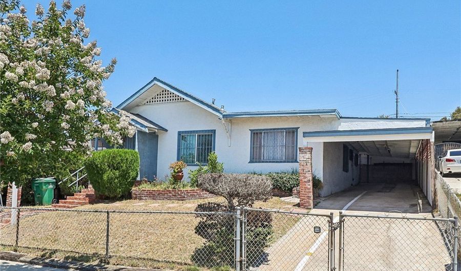 4202 Los Pinos, San Diego, CA 92113 - 3 Beds, 2 Bath