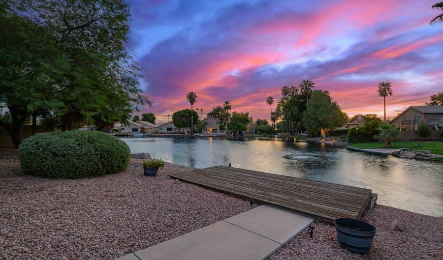 1442 E BUTLER Cir, Chandler, AZ 85225 - 3 Beds, 2 Bath