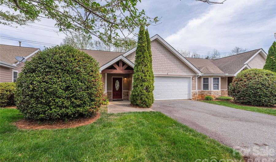 8 Kaylor Dr, Arden, NC 28704 - 3 Beds, 2 Bath