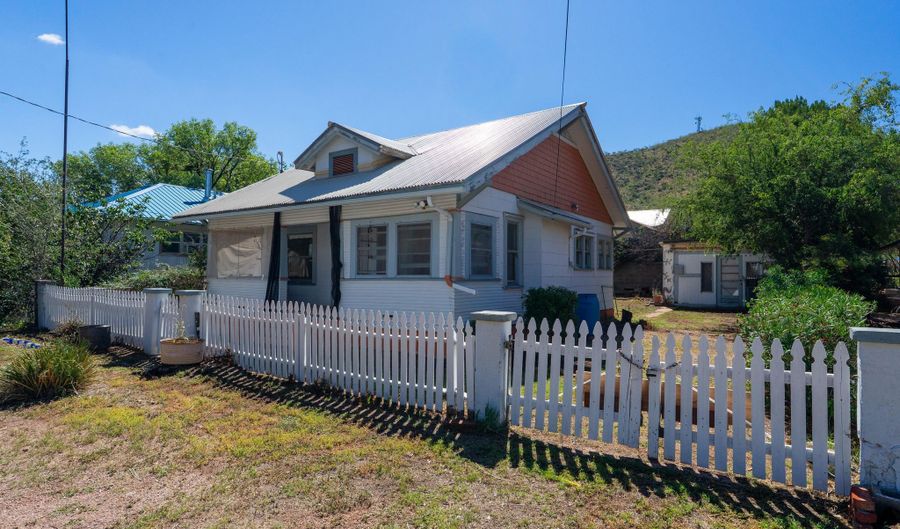 32 Black Knob Vw, Bisbee, AZ 85603 - 1 Beds, 1 Bath