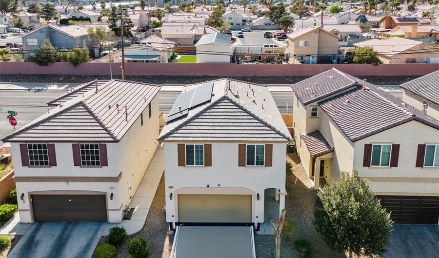 5667 Foxglove Field St, Las Vegas, NV 89130 - 3 Beds, 3 Bath